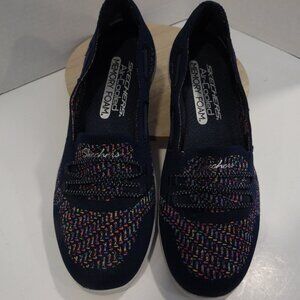Skechers Slip on Air Cooled Memory Foam Women's Size 6.5 New without tags